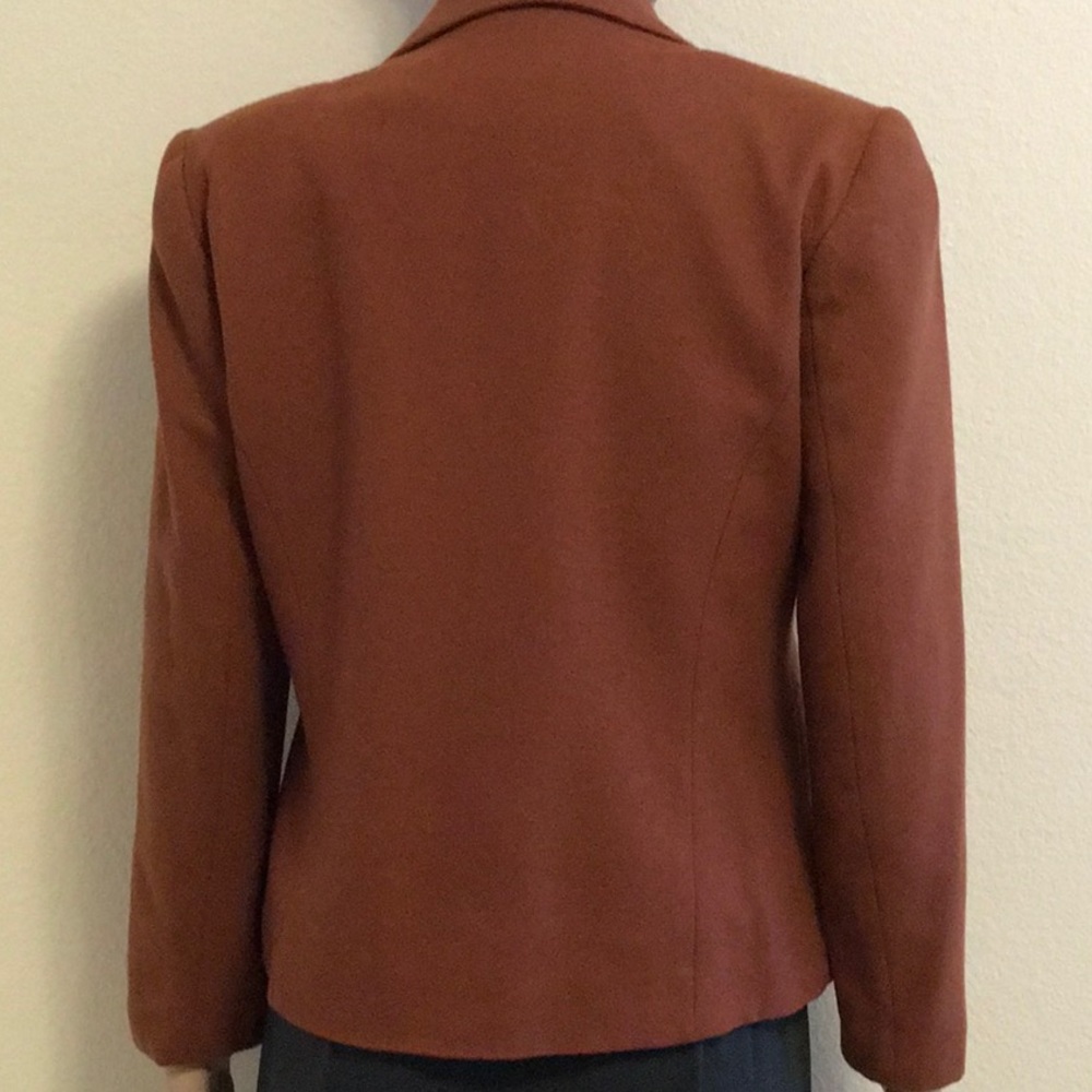 Wool Blazer Rust Color Size 2p Euc - image 4